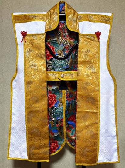 White, Gold & Black Jinbaori front